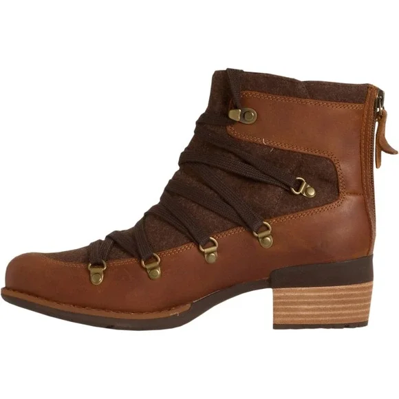 Merrell Women Boots Sz 10.5 Shiloh II Warm Leather Oak Ankle Block Heel Zip Back - Picture 3 of 6